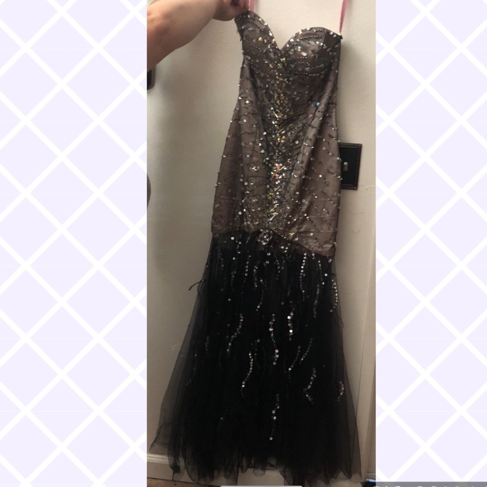 Prom dress